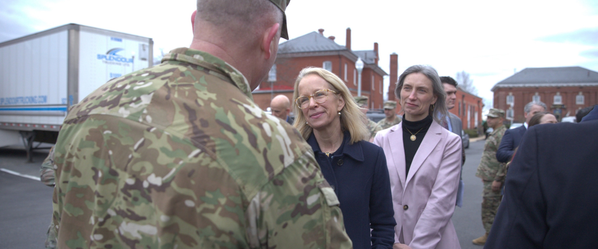 Kelly meets with service members